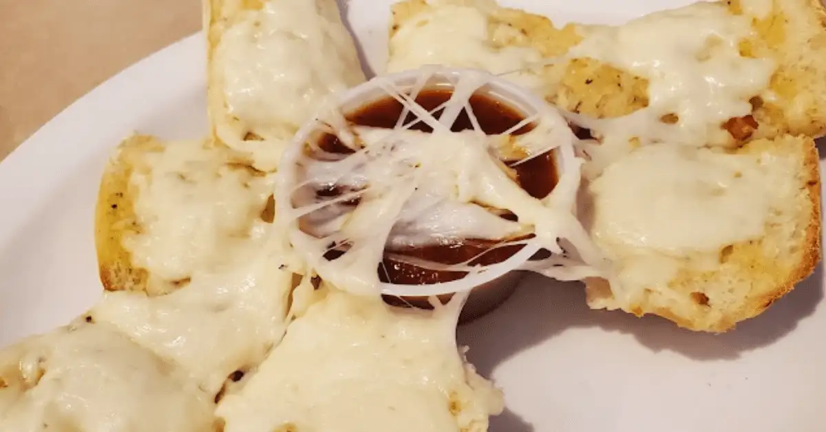 Garlic bread with cheese
